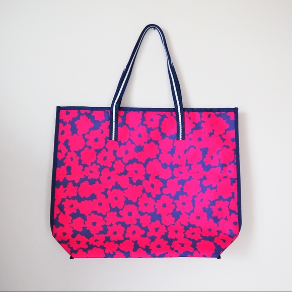 Estee Lauder Handbags - Estee Lauder Floral Tote Bag